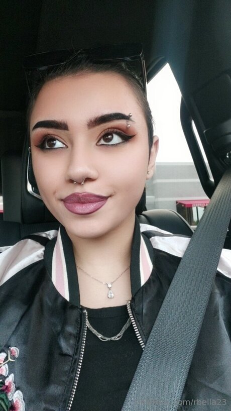 Rbella23 pornstar hot pics