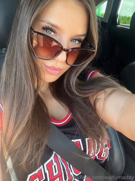 Waifumaddy pornstar xxx pics