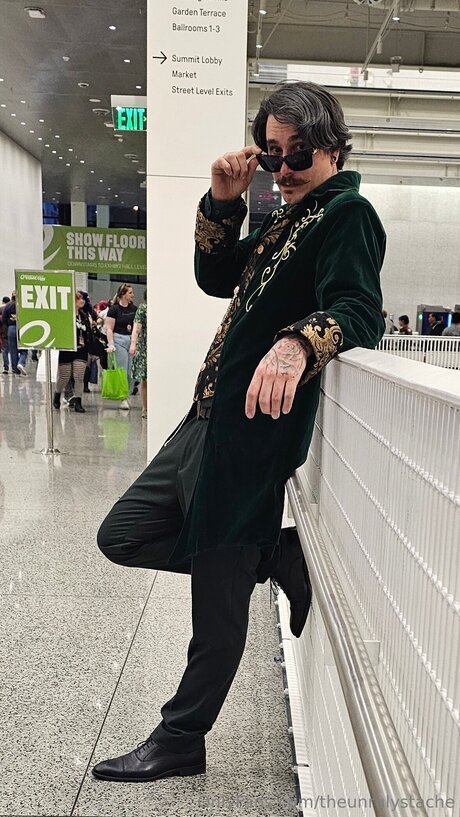 Theunrulystache naked pornstar images