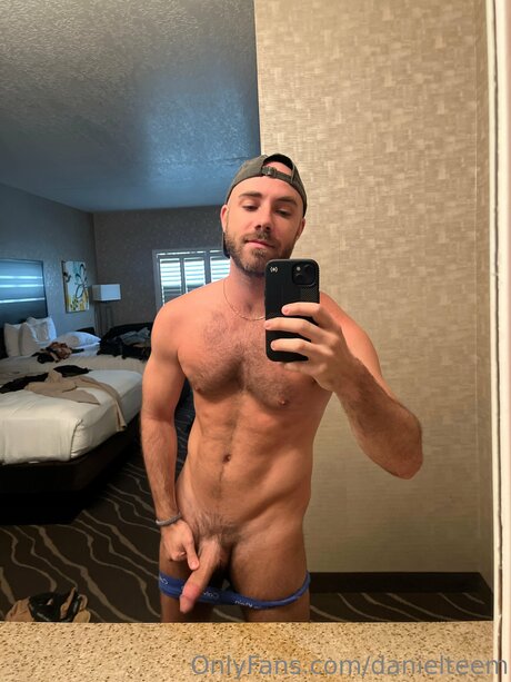 Danielteem hd star pictures