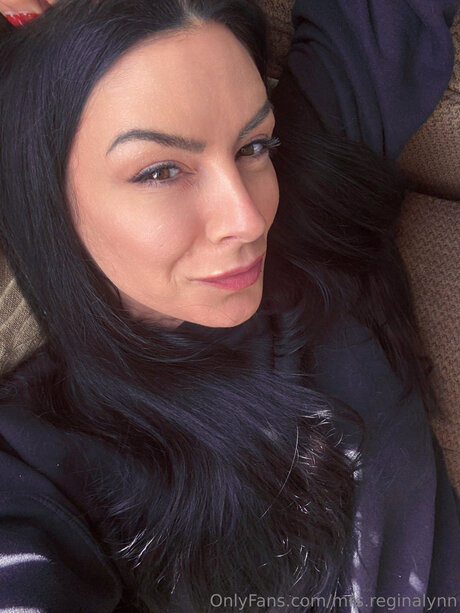 Mrs Reginalynn model nude picture