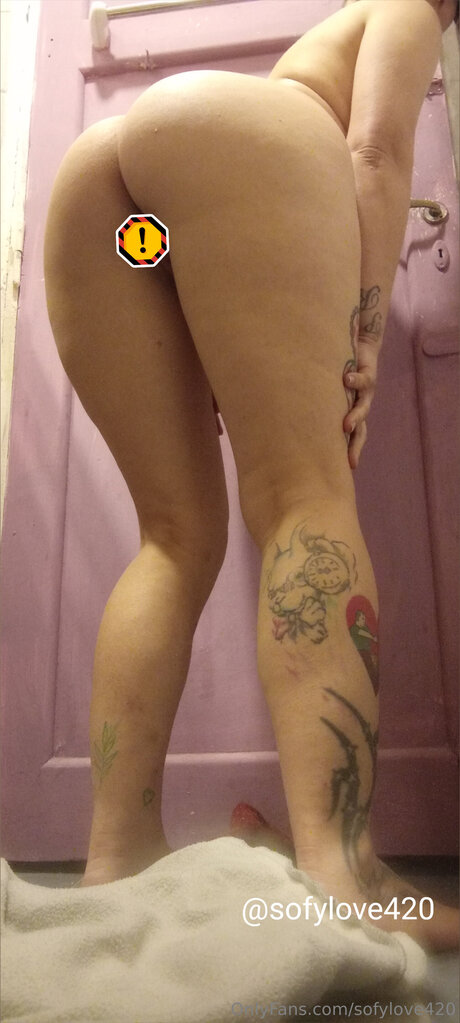 Sofylove420 model art pictures