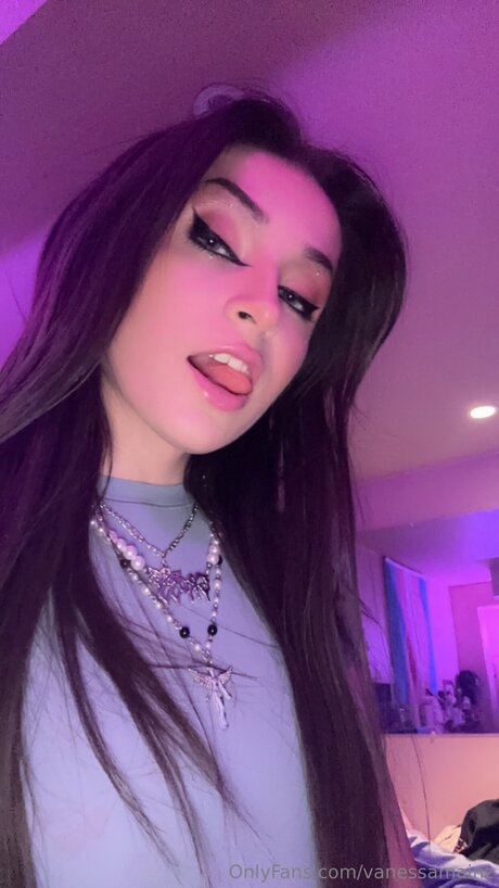 Vanessamainz pornstar free archive