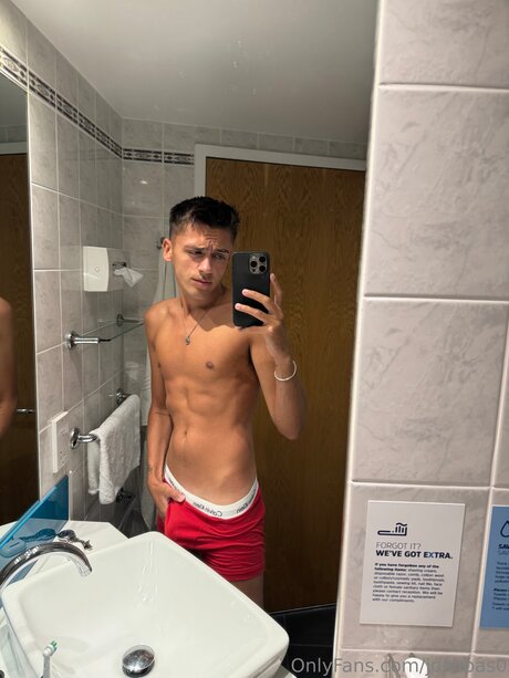 Joshbas0 beautiful actress photos