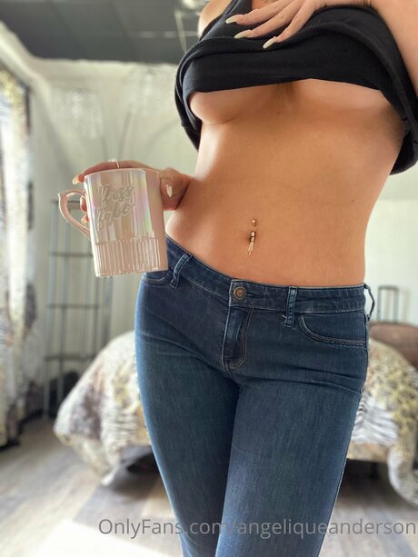 Angeliqueanderson erotic model photos
