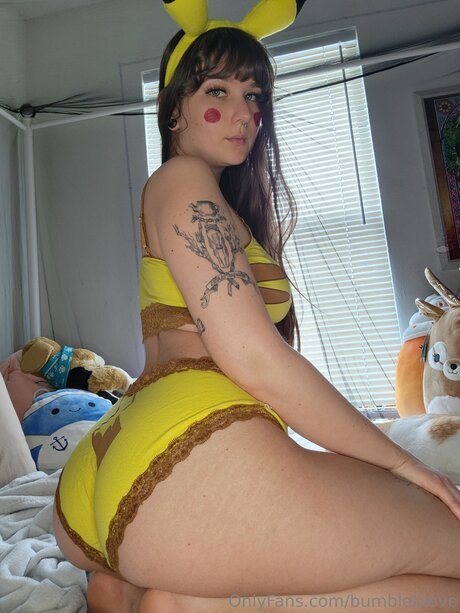 Bumblebieve model pornographic galleries