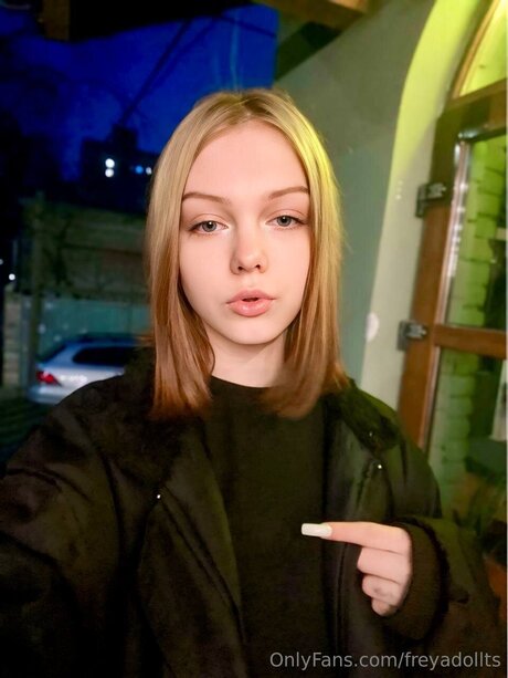 Freyadollts best pornstar image