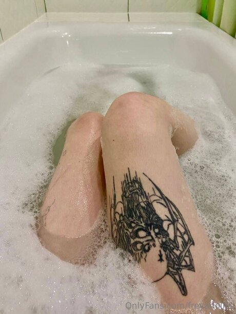 Freyadollts model free photos