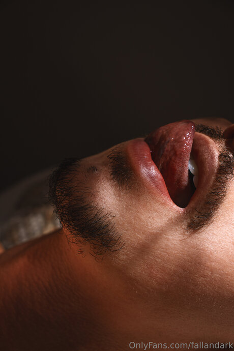 blonde cum onlyfans beautiful img