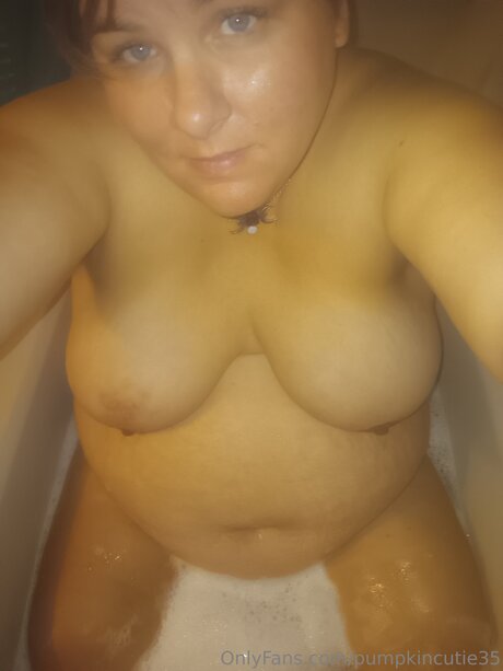 Pumpkincutie35 xxx pornstar image