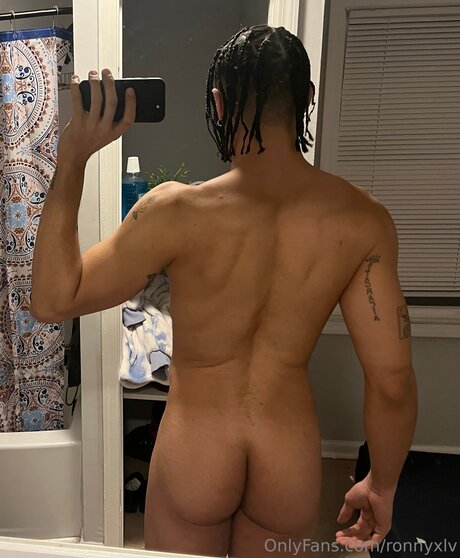 Ronnyxlv nudes pornstar gallery