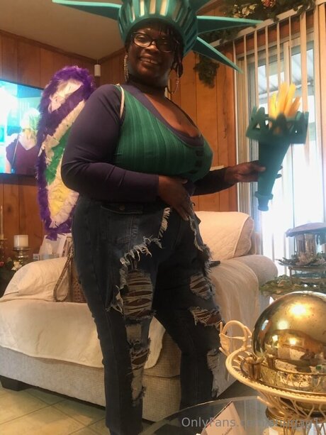 Shugag1 art model image