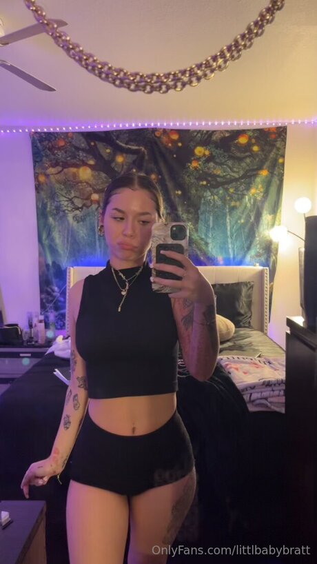 Aalyiahtorress high quality model pics