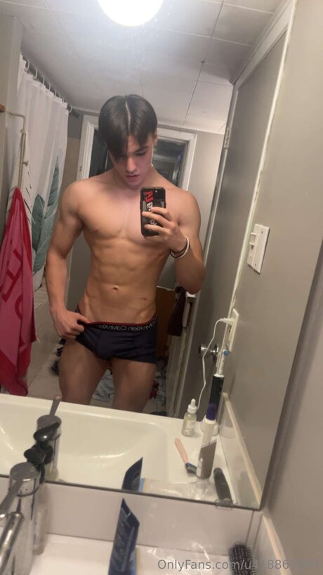 Neoakira model exclusive images