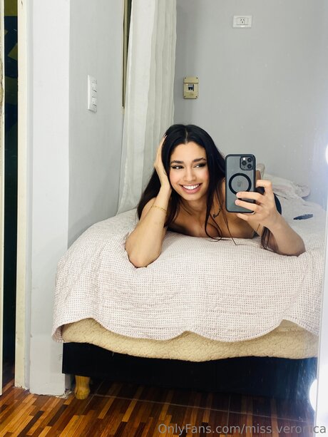 Miss Veronica exclusive model pics