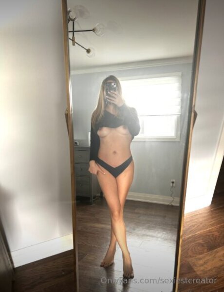 Sexiestcreator model art gallery