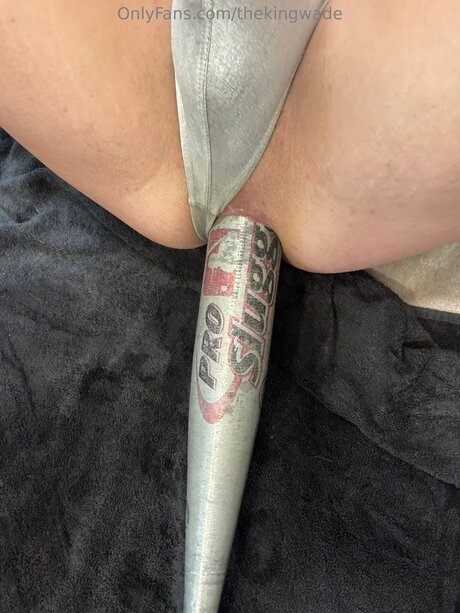 Thekingwade pornographic model img