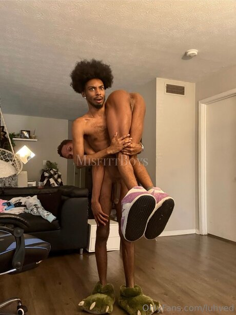 Luhved nice model img