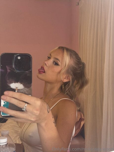 Bellakristen pornstar high quality image