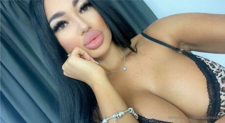 Selenasky model nudes galleries