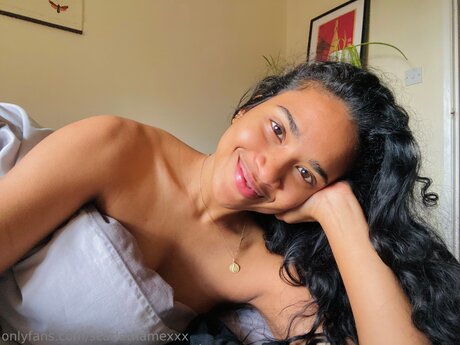 Scarletflamexxx sex actress galleries