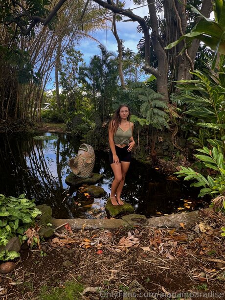 Alanainparadise star hd pics