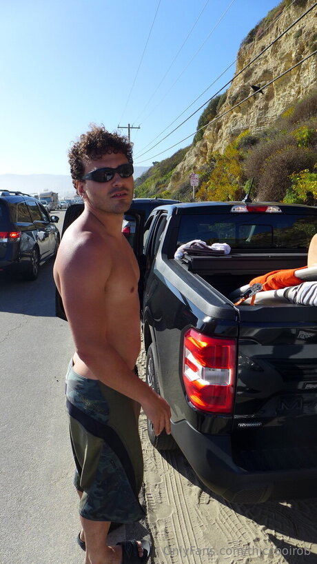 Thiccboirob model exclusive archive