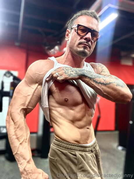 Distractedjohnny naked pornstar images