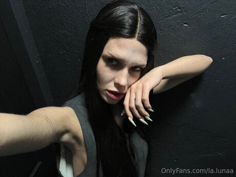 La Lunaa pornographic actress galleries