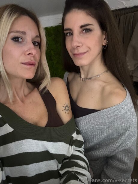 V Secrets nude actress images