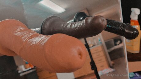 Kateebugs model beautiful picture