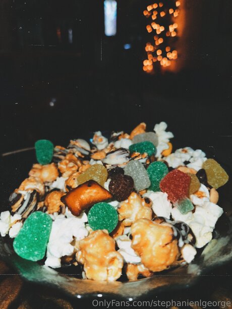 Stephanienlgeorge hd actress images