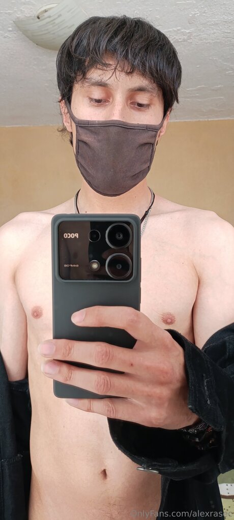 Alexrasec xxx model pic