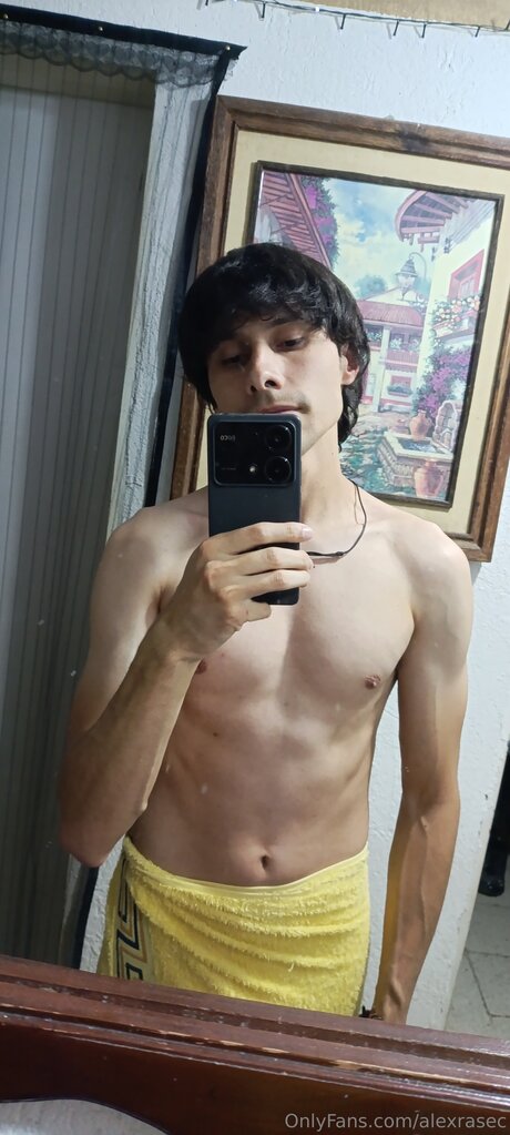 Alexrasec Profile pic