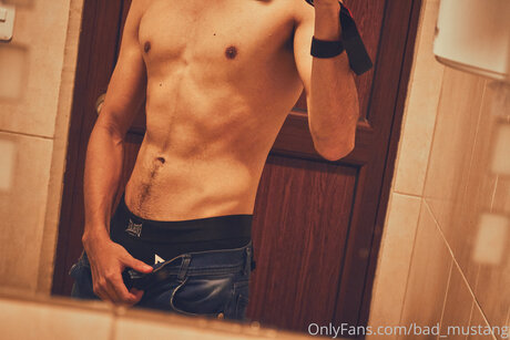 Bad Mustang model hot pics