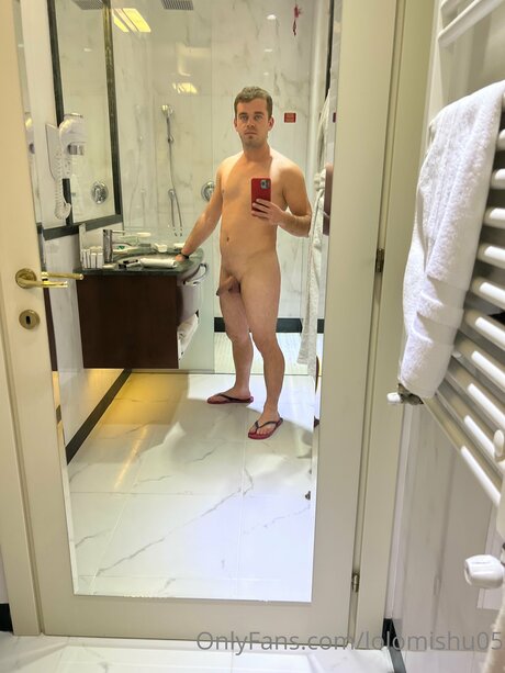 Lolomishu05 model nude img