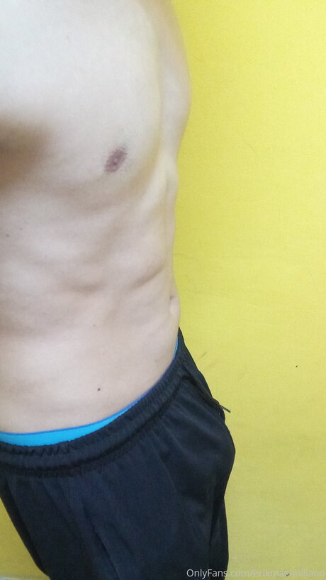 Erikmaximiliano xxx actress photo