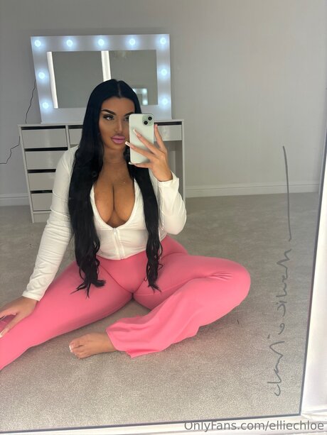 Elliechloe top star gallery