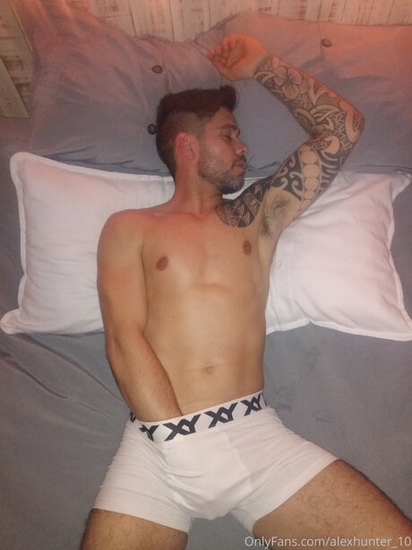 Alexhunter 10 hd star picture