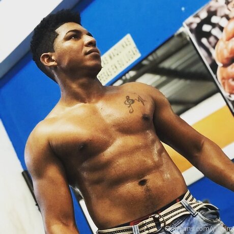 Yingjm star exclusive picture