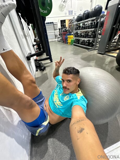 Jona2santos sex model photos