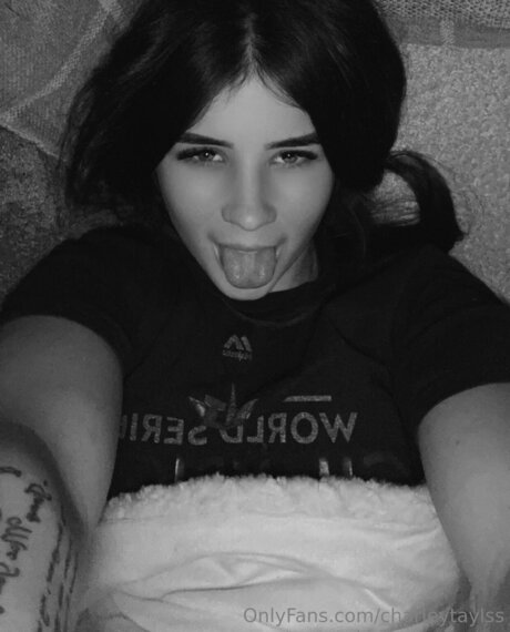 Charleytaylss model erotic picture