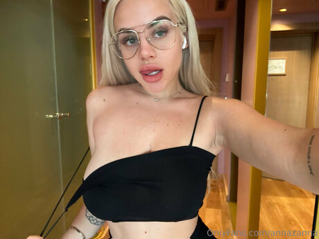 Annazanna star nudes galleries