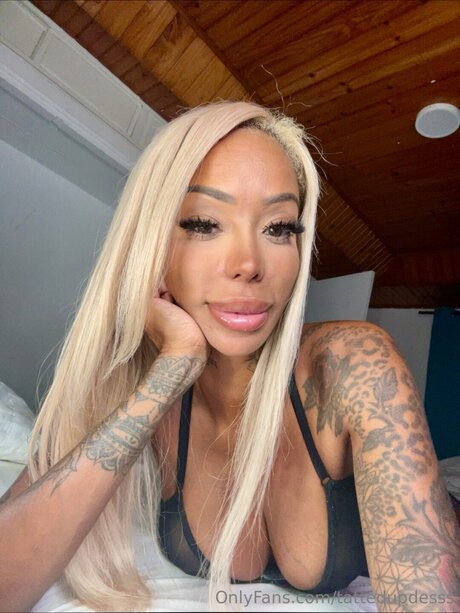 Desiwiththetatts porn actress picture