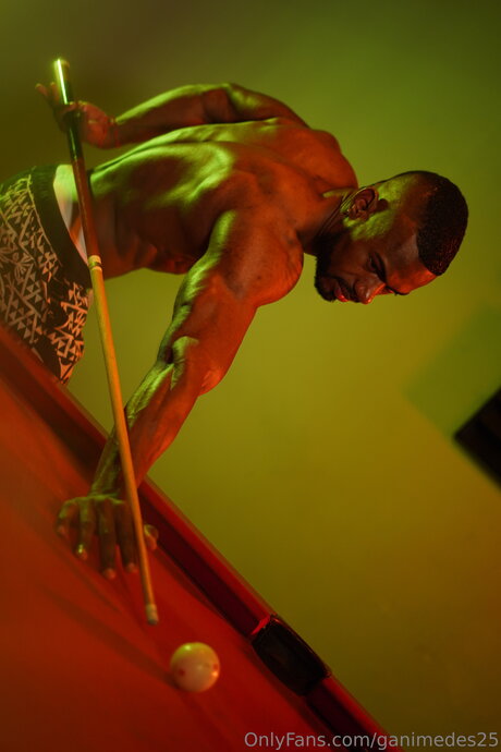 Ganimedes25 nudes model img