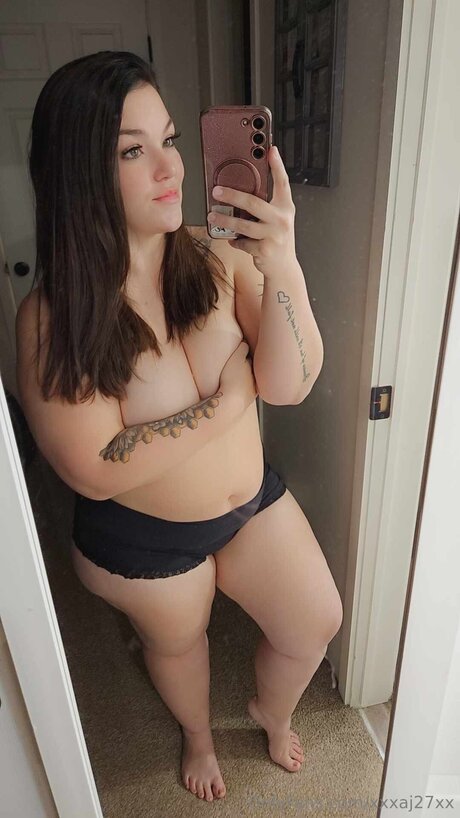 Xxxaj27xx pornographic model pic