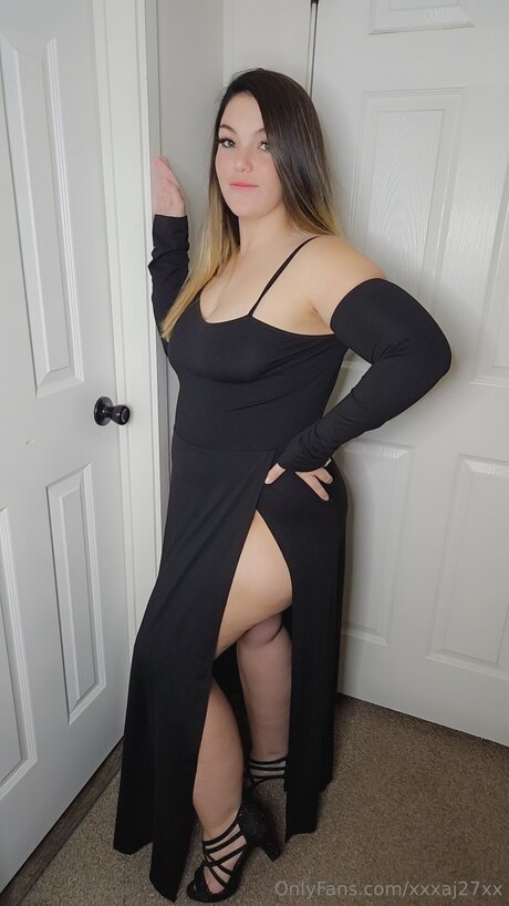 Xxxaj27xx star pornographic photos