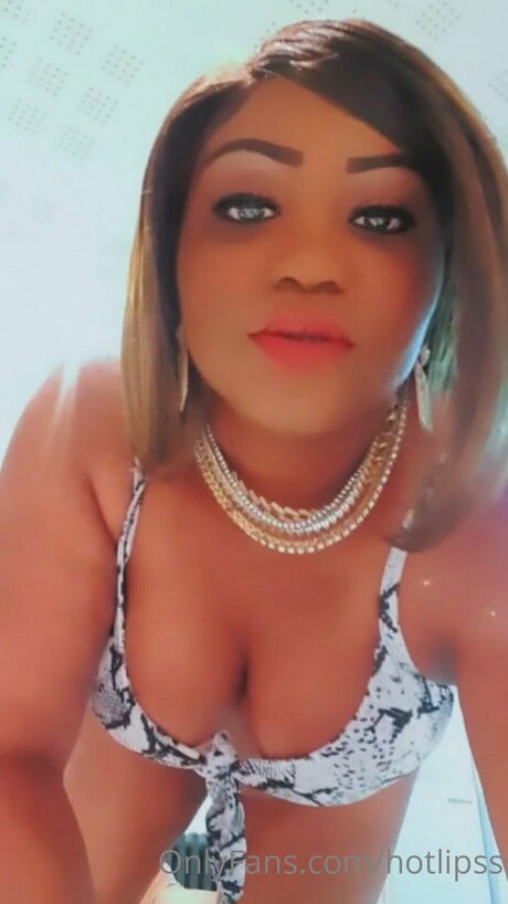 Hotlipss pornstar adult pictures