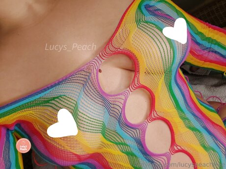 Lucyspeachfree model beautiful pic