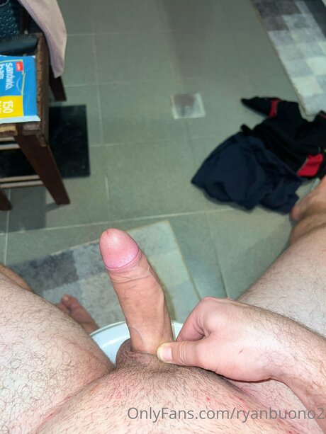 Ryanbuono2 pornstar erotic photo